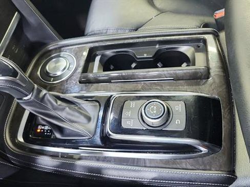 Used 2024 INFINITI QX80 Luxe RWD image 17