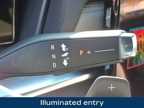 Used 2025 GMC Terrain Elevation image 19