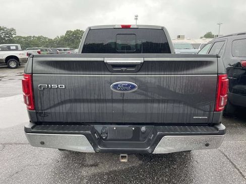 Used 2015 Ford F150 Lariat RWD image 5