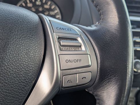 Used 2018 Nissan Altima 2.5 SL FWD image 19