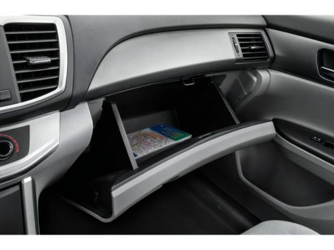 Used 2013 Honda Accord LX image 16