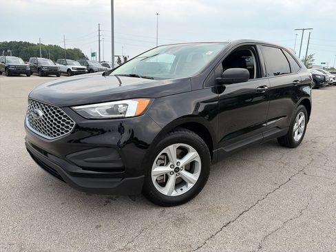 Used 2024 Ford Edge SE AWD/4WD image 3