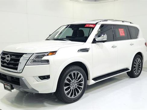 Certified 2024 Nissan Armada Platinum w/ Cargo Package image 3