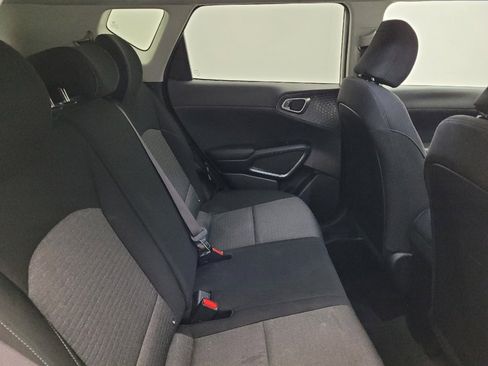 Used 2021 Kia Soul GT-Line image 19