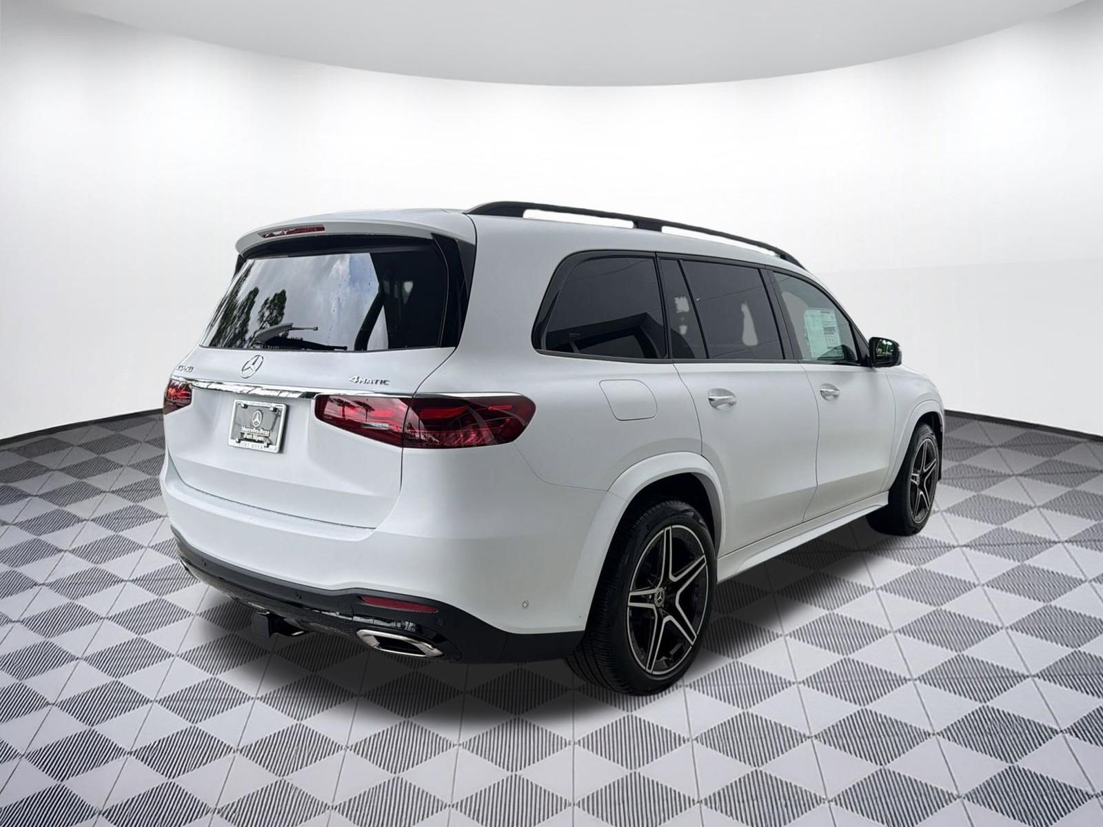 New 2026 Mercedes-Benz GLS 450 4MATIC image 9
