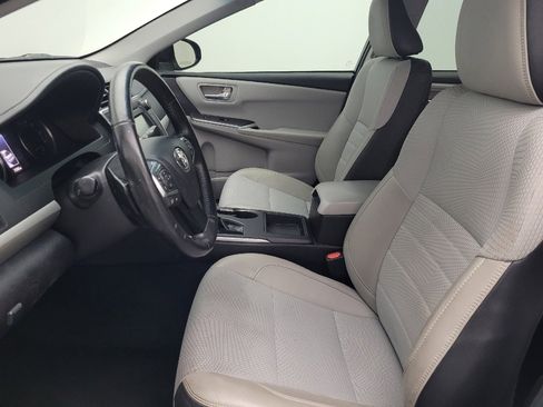 Used 2016 Toyota Camry SE image 17