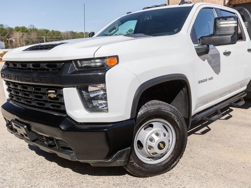 Used 2022 Chevrolet Silverado 3500 W/T w/ WT Convenience Package image 3