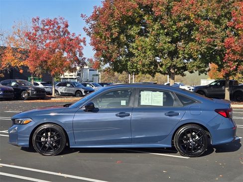 Used 2025 Honda Civic Sport image 7
