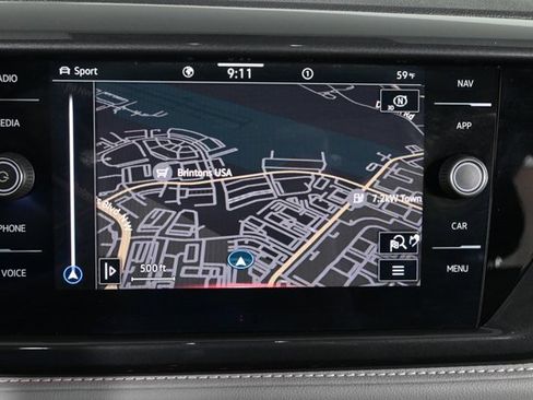 Certified 2022 Volkswagen Taos SEL w/ Panoramic Sunroof Package image 6