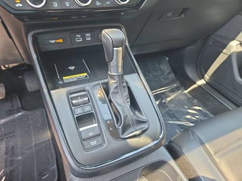 Used 2024 Honda CR-V EX-L image 19
