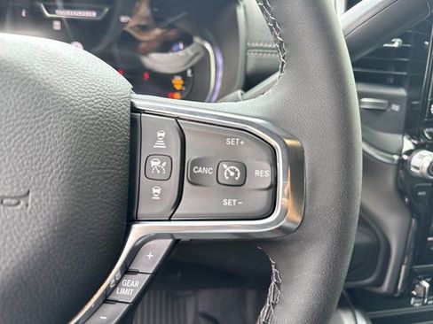 New 2026 RAM 3500 Laramie AWD/4WD image 23