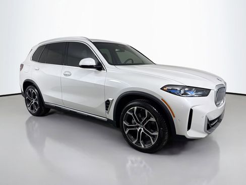 New 2026 BMW X5 xDrive40i image 3