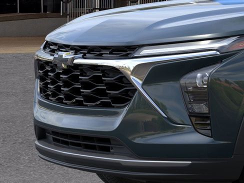 New 2026 Chevrolet Trax LT w/ Driver Confidence Package image 13