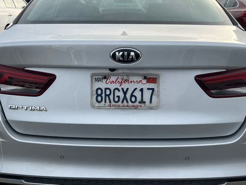 Used 2020 Kia Optima SE image 19