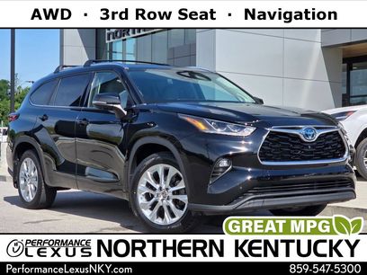 Used 2023 Toyota Highlander Limited