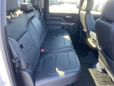 Used 2020 Chevrolet Silverado 3500 LTZ w/ LTZ Convenience Package image 29