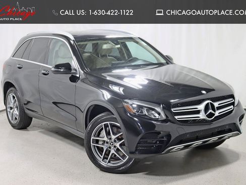 Used 2017 Mercedes-Benz GLC 300 4MATIC w/ Premium 2 Package image 1