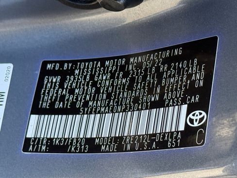 Used 2022 Toyota Corolla LE image 18