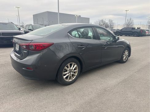 Used 2014 MAZDA MAZDA3 i Touring image 4