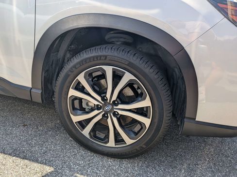 Used 2020 Subaru Forester Limited w/ Popular Package #3 AWD/4WD image 12