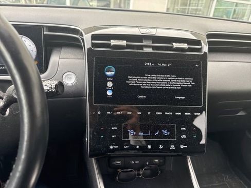 Used 2023 Hyundai Tucson Limited image 6