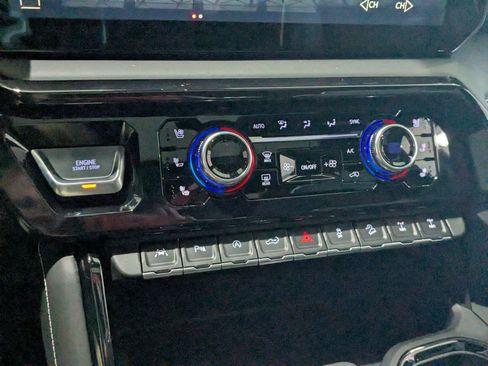 New 2026 GMC Sierra 1500 AT4X image 21