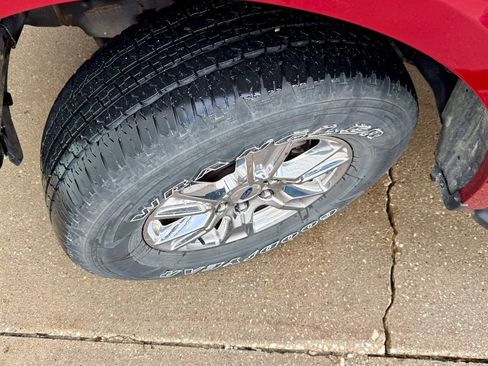 Used 2016 Ford F150 XLT w/ Equipment Group 302A Luxury image 29