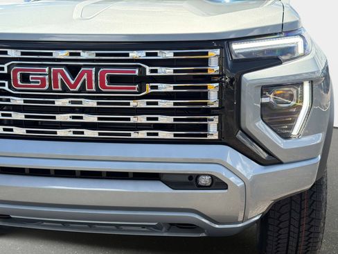 New 2026 GMC Canyon Denali AWD/4WD image 9