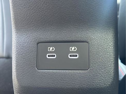 New 2026 Nissan Kicks SR FWD image 19