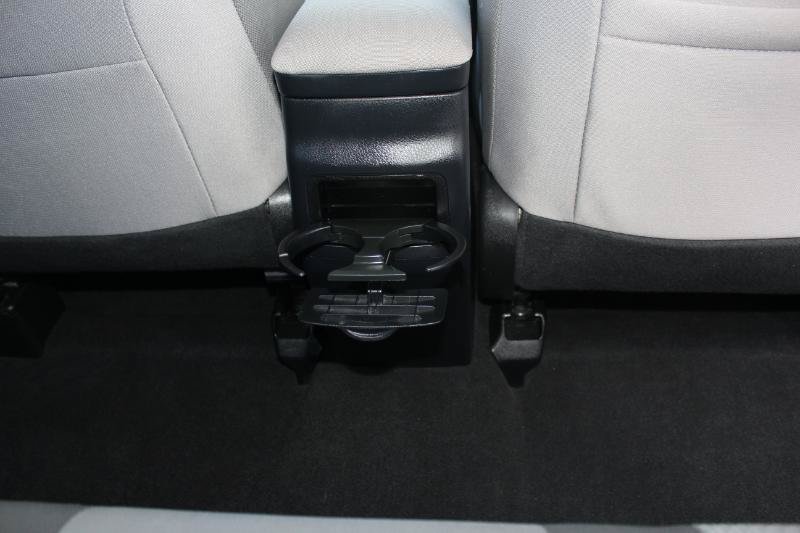 Used 2017 Toyota Corolla LE w/ Carpet Mat Package (TMS) FWD image 21