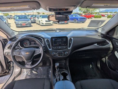 Used 2023 Chevrolet Malibu LT FWD image 19