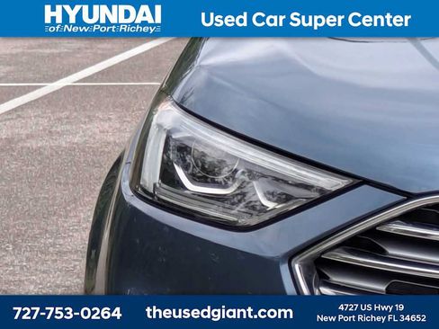 Used 2019 Ford Edge Titanium w/ Equipment Group 301A FWD image 9