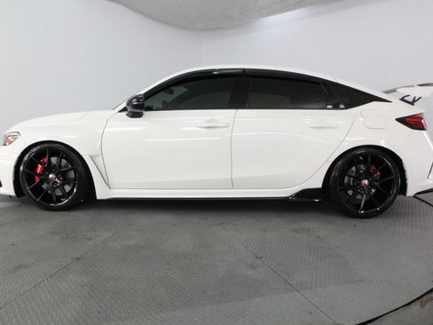 Used 2025 Honda Civic Type R image 5
