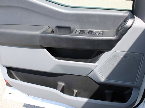 Used 2025 Ford F250 XLT image 18