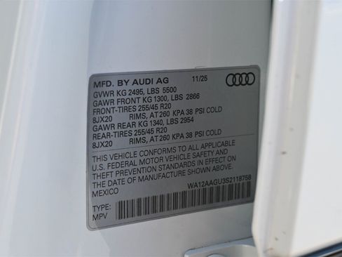 New 2025 Audi Q5 Premium Plus image 24