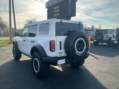 New 2026 Ford Bronco Badlands image 7