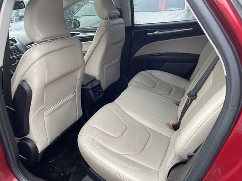Used 2016 Ford Fusion Titanium AWD/4WD image 17