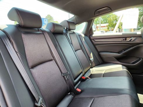 Used 2020 Honda Accord Sport image 15