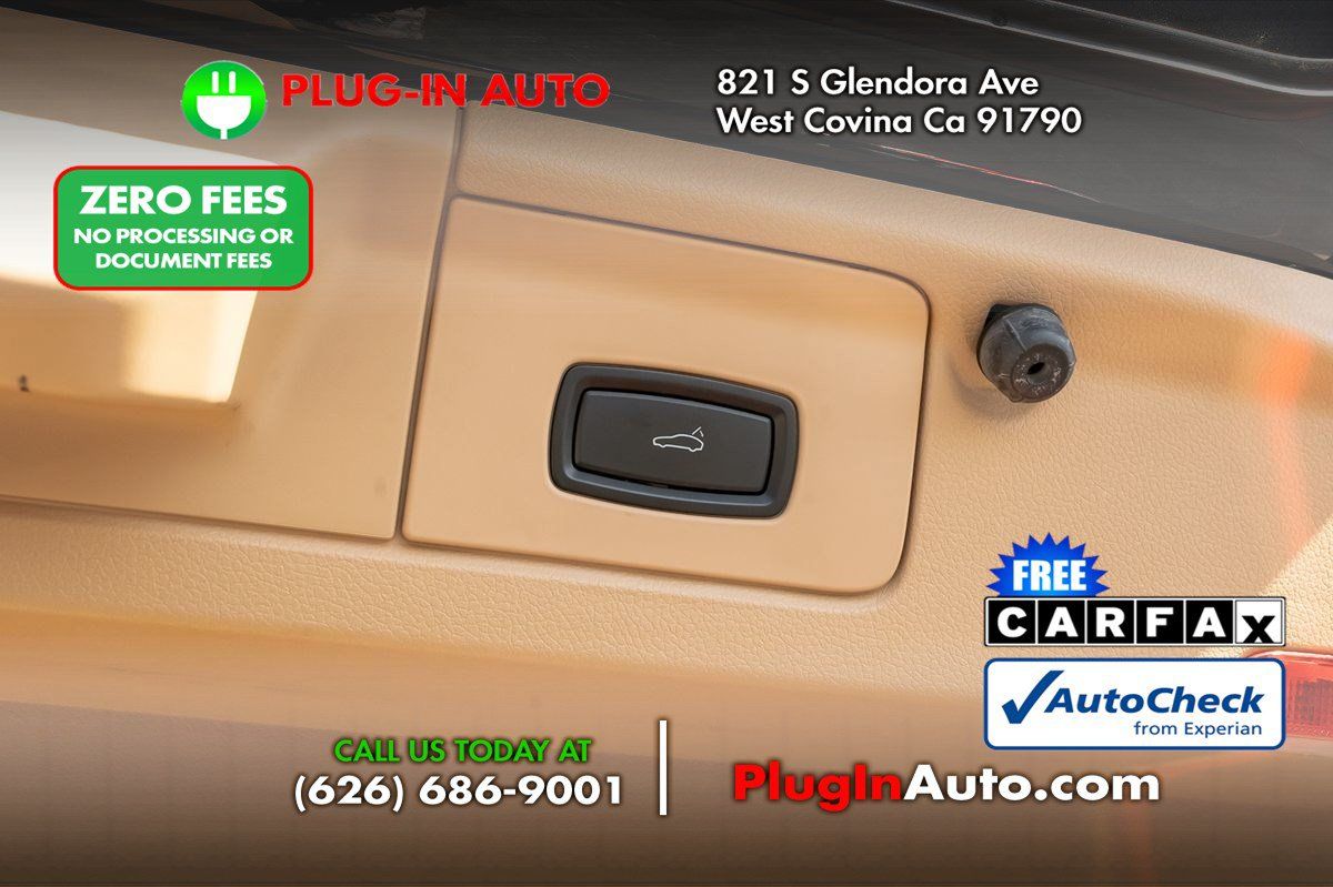 Used 2011 Porsche Panamera RWD image 12