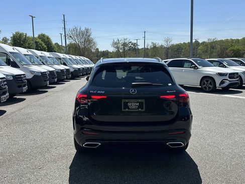 Certified 2025 Mercedes-Benz GLC 300 4MATIC image 7