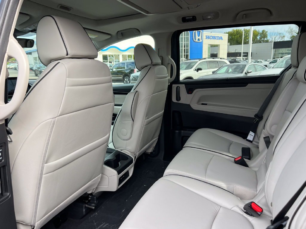 New 2027 Honda Odyssey Touring image 39