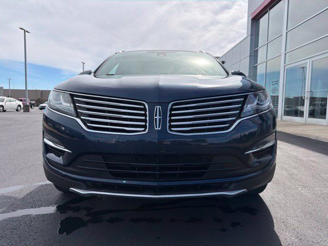 Used 2017 Lincoln MKC Reserve w/ Lincoln MKC Climate Package AWD/4WD image 2