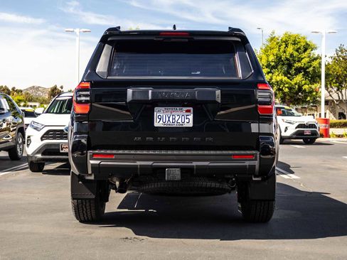 Certified 2025 Toyota 4Runner TRD Off-Road Premium image 12