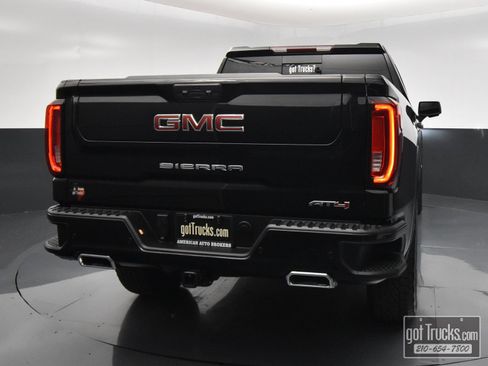 Used 2024 GMC Sierra 1500 AT4 w/ AT4 Preferred Package AWD/4WD image 6