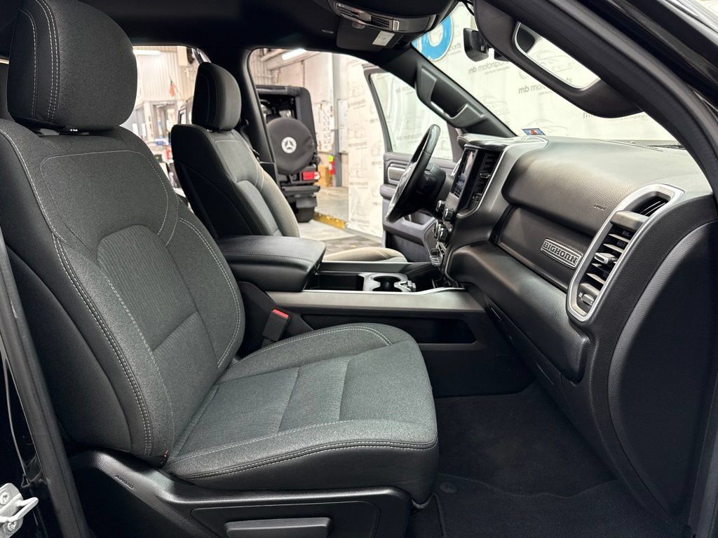 Used 2019 RAM 1500 Big Horn AWD/4WD image 28