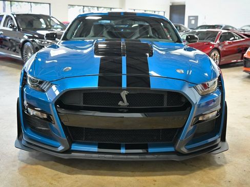 Used 2020 Ford Mustang Shelby GT500 w/ Carbon Fibre Track Pack RWD image 22