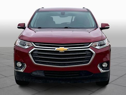 Used 2020 Chevrolet Traverse LT image 4