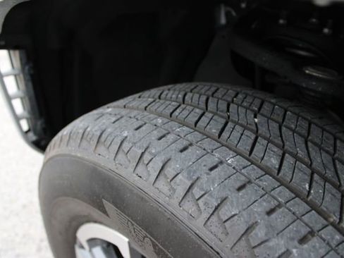 Used 2024 Toyota Tacoma TRD Sport RWD image 11