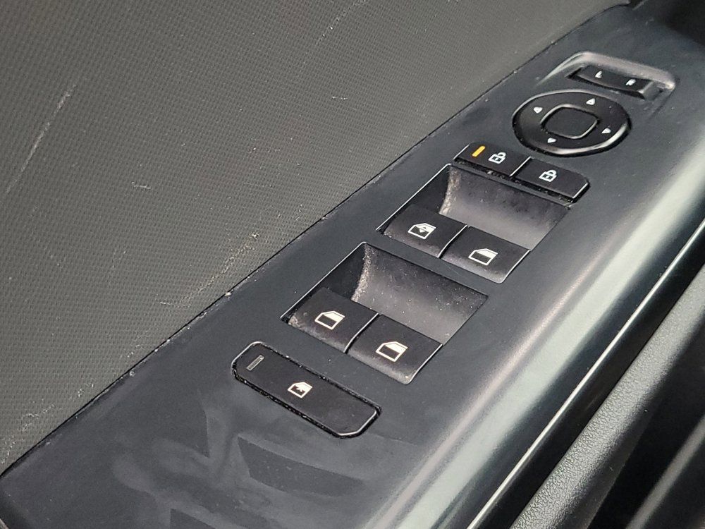 Used 2025 Kia K4 FWD image 27