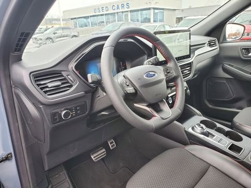 Used 2024 Ford Escape ST-Line w/ Tech Pack #1 image 11